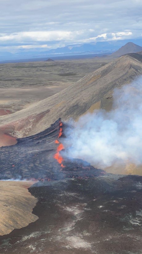 В Исландии проснулся вулкан Фаградальсфьядль