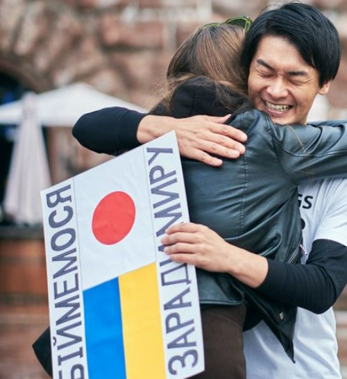 До Києва приїхав японський блогер, аби підтримати Україну
