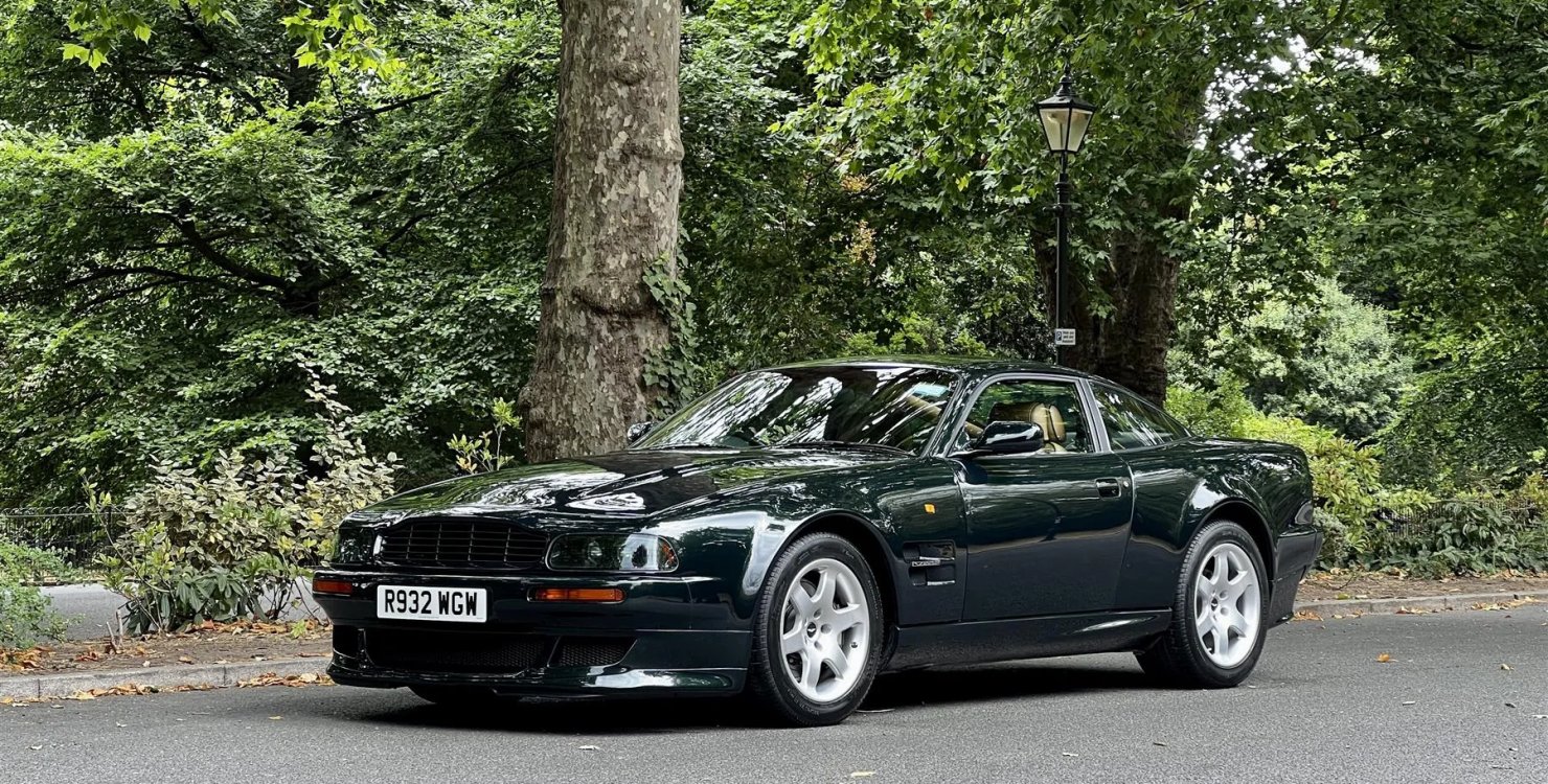 На продажу выставили редкий Aston Martin королевской семьи (фото) фото 1