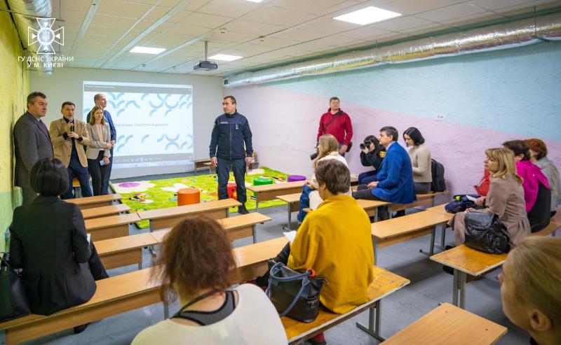 У Київській школі облаштували укриття нового типу за програмою «Безпечна школа» (фото) фото 2