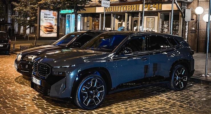 Новый BMW XM в Киеве