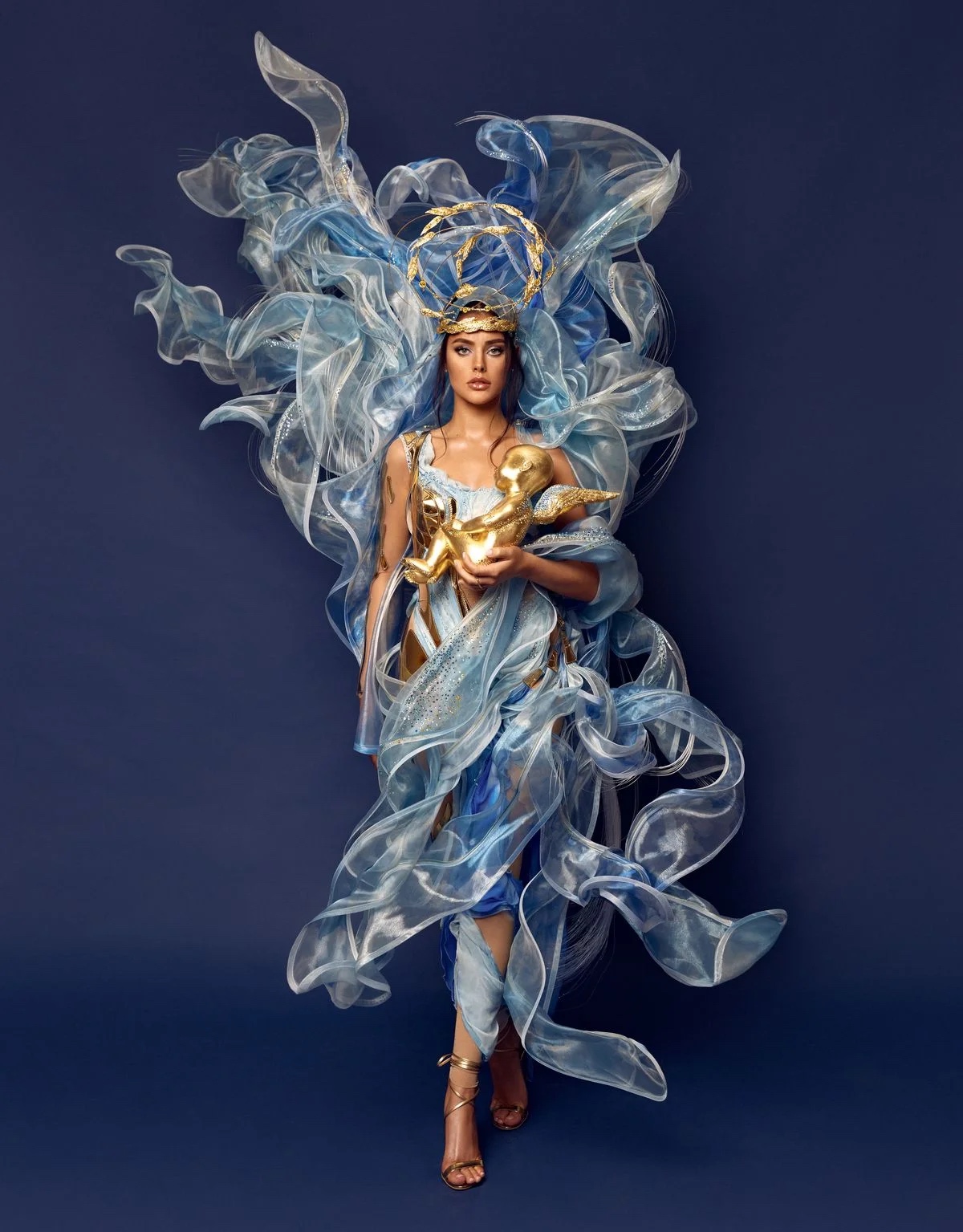 Украинка представила свой наряд для шоу национальный костюмов конкурса «Мисс Вселенная 2023» (фото) фото 1